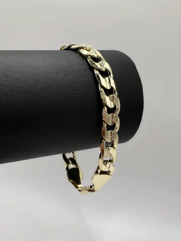 Pulso cubano grueso oro laminado 18k Pulso cubano grueso oro laminado 18k